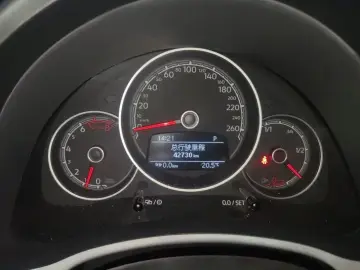2019 Volkswagen Beetle с пробегом 43 000 км