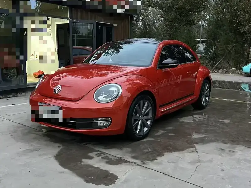 2016 Volkswagen Beetle с пробегом 75 000 км