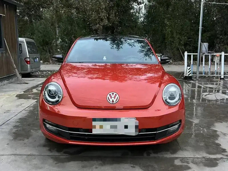 2016 Volkswagen Beetle с пробегом 75 000 км