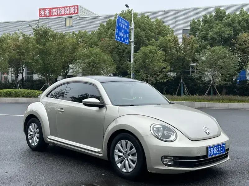 2013 Volkswagen Beetle с пробегом 117 000 км
