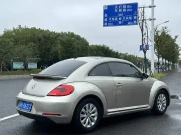2013 Volkswagen Beetle с пробегом 117 000 км