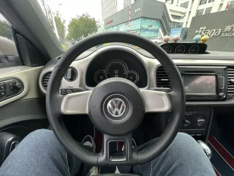 2013 Volkswagen Beetle с пробегом 117 000 км
