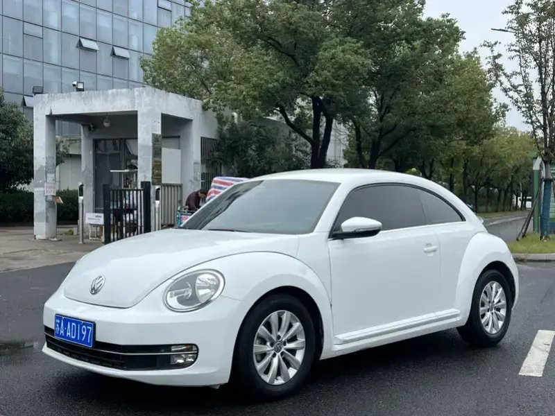 2016 Volkswagen Beetle с пробегом 99 000 км