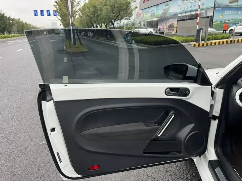 2016 Volkswagen Beetle с пробегом 99 000 км