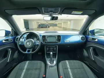 2018 Volkswagen Beetle с пробегом 71 000 км