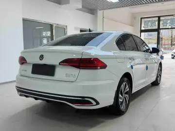 2023 Volkswagen Bora с пробегом 38 000 км