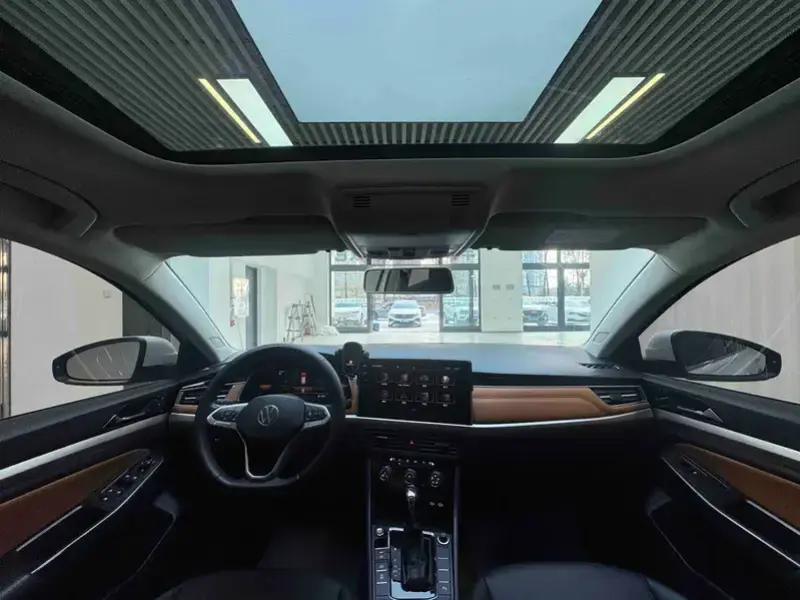 2023 Volkswagen Bora с пробегом 38 000 км