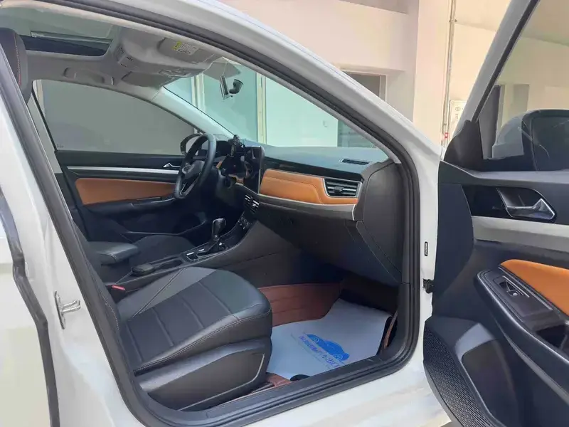2023 Volkswagen Bora с пробегом 38 000 км