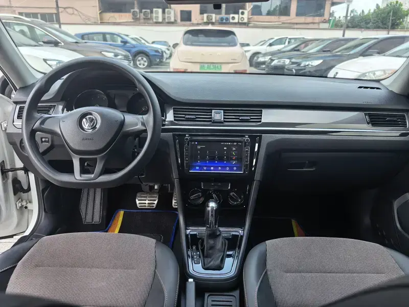 2017 Volkswagen C-Trek с пробегом 129 000 км