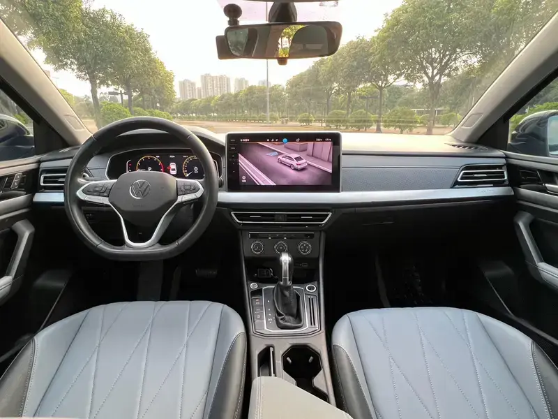 2023 Volkswagen Lavida с пробегом 40 000 км