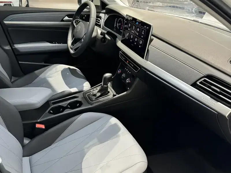 2024 Volkswagen Lavida с пробегом 13 000 км