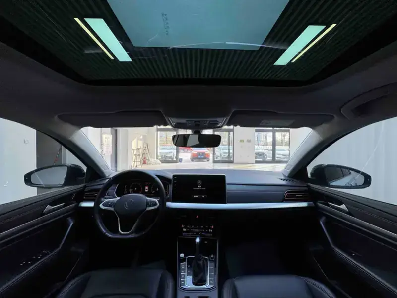 2023 Volkswagen Lavida с пробегом 47 000 км
