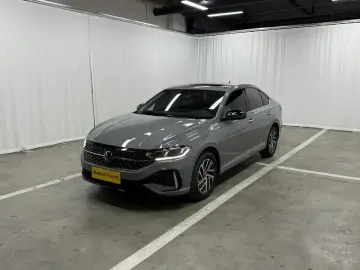 2024 Volkswagen Lavida с пробегом 14 300 км