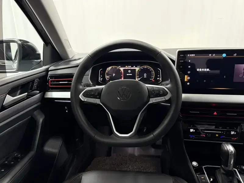 2024 Volkswagen Lavida с пробегом 14 300 км