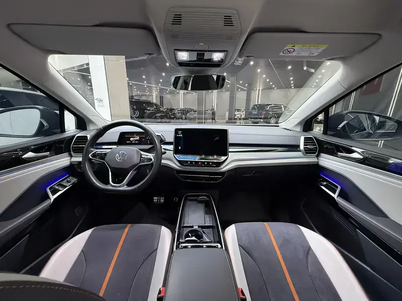 2021 Volkswagen ID.6 с пробегом 65 000 км