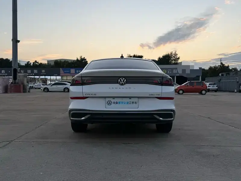 2022 Volkswagen Lamando с пробегом 60 000 км