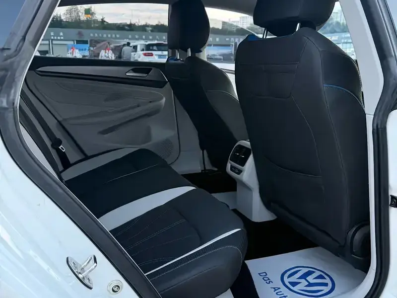 2022 Volkswagen Lamando с пробегом 60 000 км