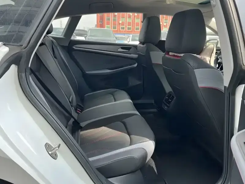 2024 Volkswagen Lamando с пробегом 21 000 км