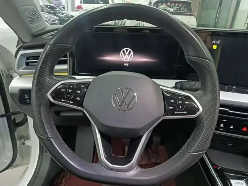 2023 Volkswagen Lamando с пробегом 40 000 км