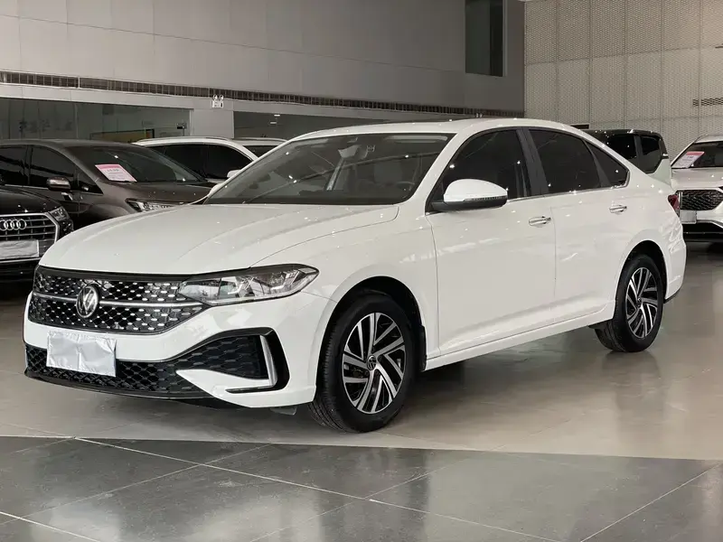 2024 Volkswagen Lavida с пробегом 7 000 км