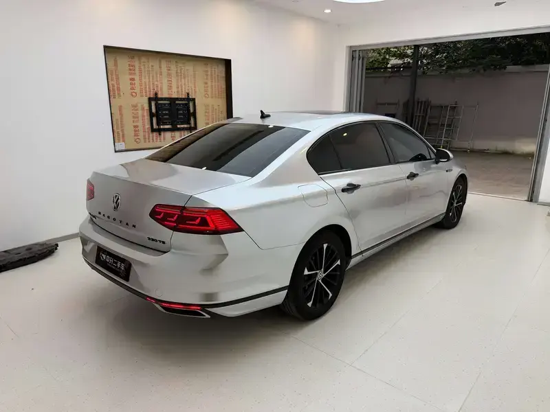 2020 Volkswagen Magotan с пробегом 97 000 км