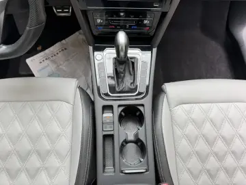 2023 Volkswagen Magotan с пробегом 32 200 км