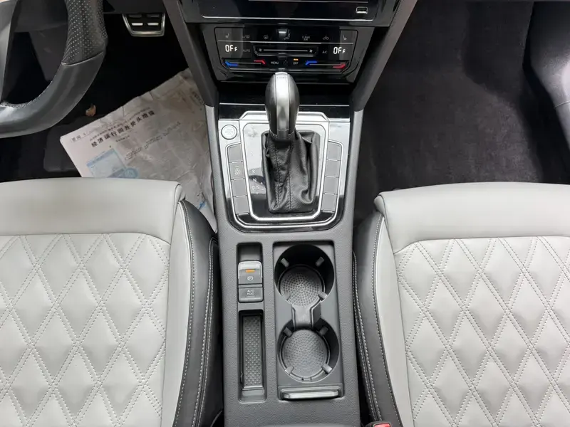 2023 Volkswagen Magotan с пробегом 32 200 км