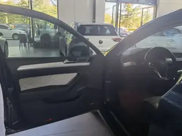 2023 Volkswagen Magotan с пробегом 63 600 км