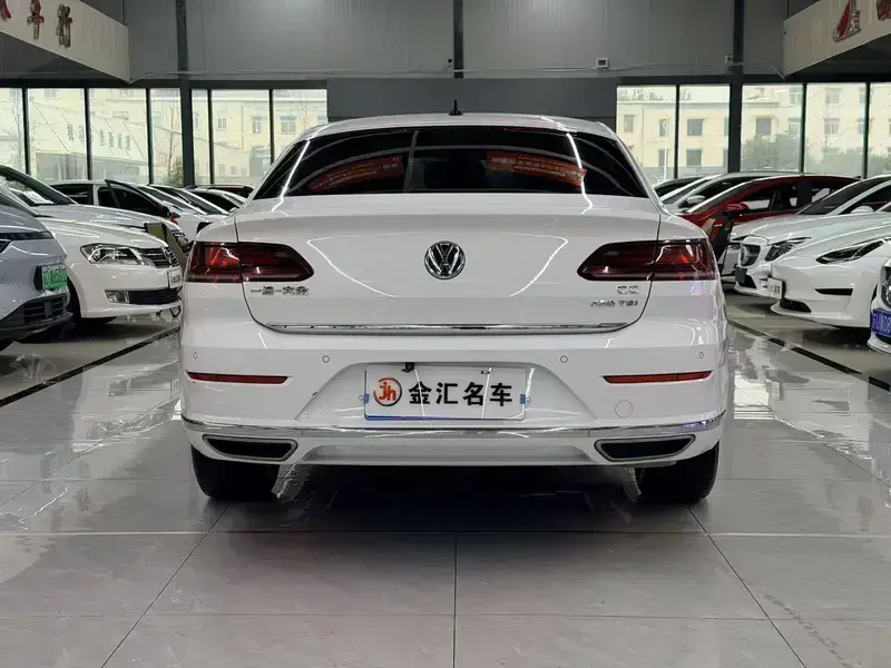 2020 Volkswagen Passat CC с пробегом 50 000 км