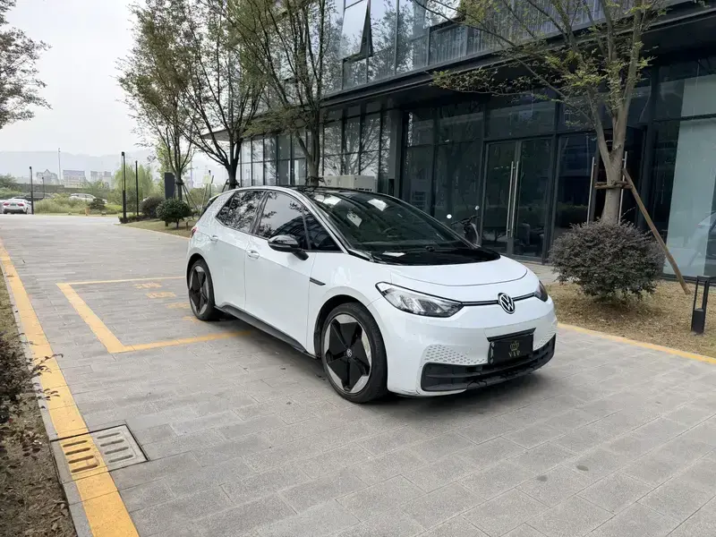 2023 Volkswagen ID.3 с пробегом 86 000 км