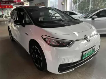 2021 Volkswagen ID.3 с пробегом 61 000 км