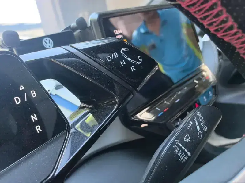 2024 Volkswagen ID.3 с пробегом 42 000 км