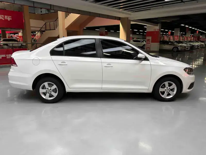2016 Volkswagen Santana с пробегом 113 000 км