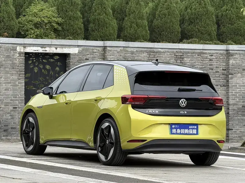 2021 Volkswagen ID.3 с пробегом 50 000 км