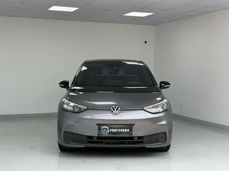 2021 Volkswagen ID.3 с пробегом 45 900 км