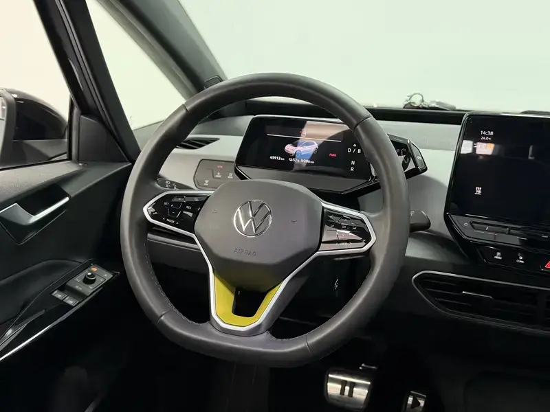 2021 Volkswagen ID.3 с пробегом 45 900 км