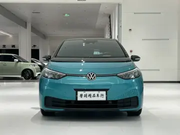 2023 Volkswagen ID.3 с пробегом 100 000 км