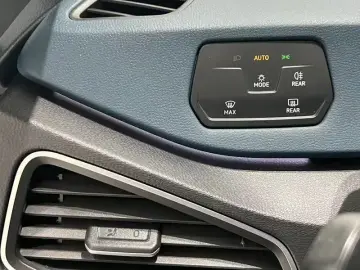 2023 Volkswagen ID.3 с пробегом 100 000 км