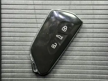2023 Volkswagen ID.3 с пробегом 69 600 км