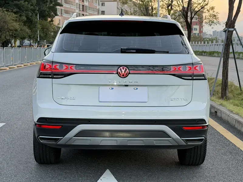 2025 Volkswagen Tayron с пробегом 7 000 км