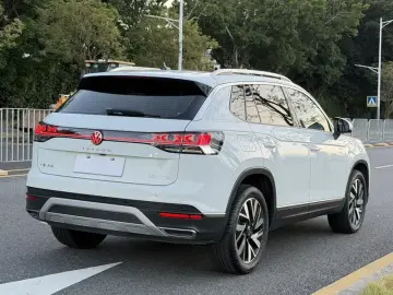 2025 Volkswagen Tayron с пробегом 7 000 км