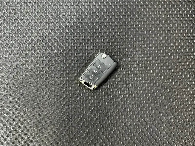 2024 Volkswagen Sagitar с пробегом 20 900 км