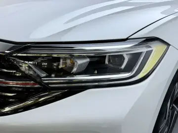 2024 Volkswagen Sagitar с пробегом 20 900 км