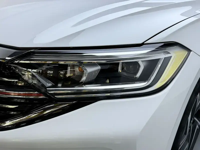 2024 Volkswagen Sagitar с пробегом 20 900 км