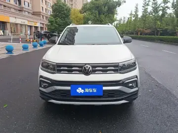 2022 Volkswagen T-Cross с пробегом 24 000 км