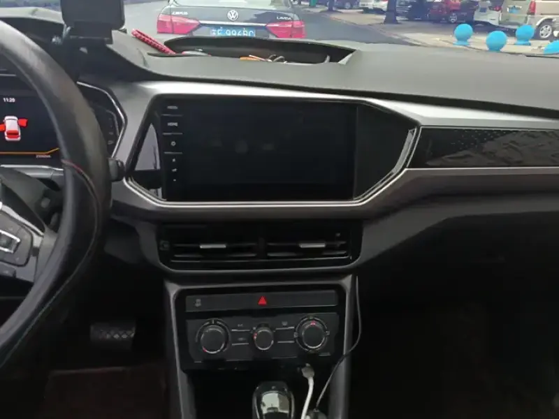 2022 Volkswagen T-Cross с пробегом 24 000 км