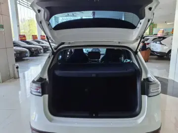 2025 Volkswagen Tharu с пробегом 32 000 км