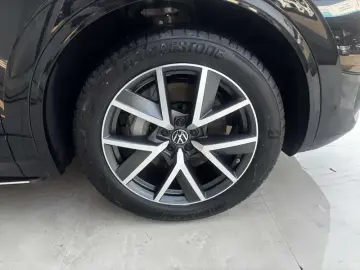 2023 Volkswagen Touareg с пробегом 7 000 км