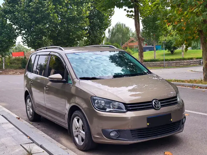 2015 Volkswagen Touran с пробегом 116 000 км