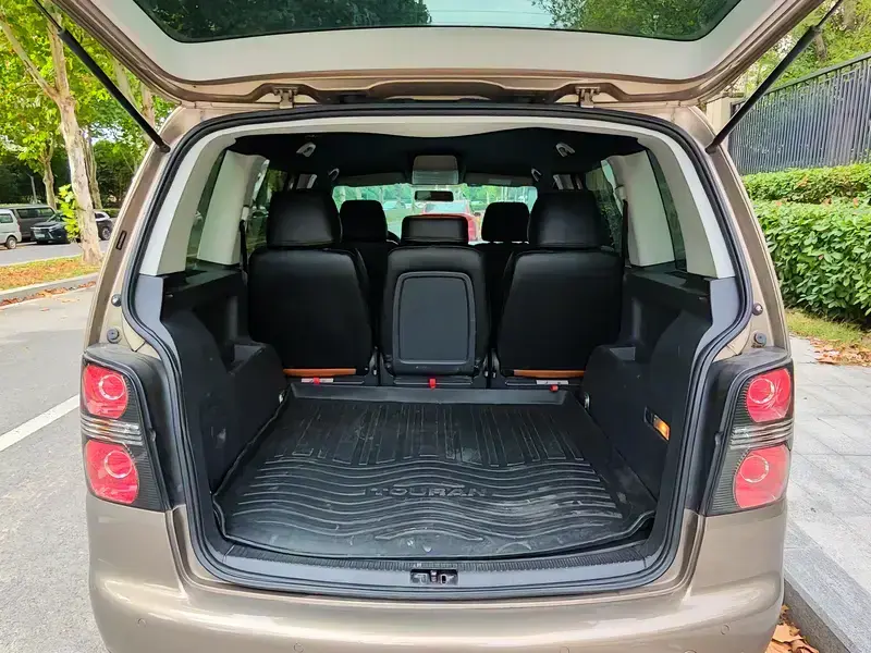 2015 Volkswagen Touran с пробегом 116 000 км